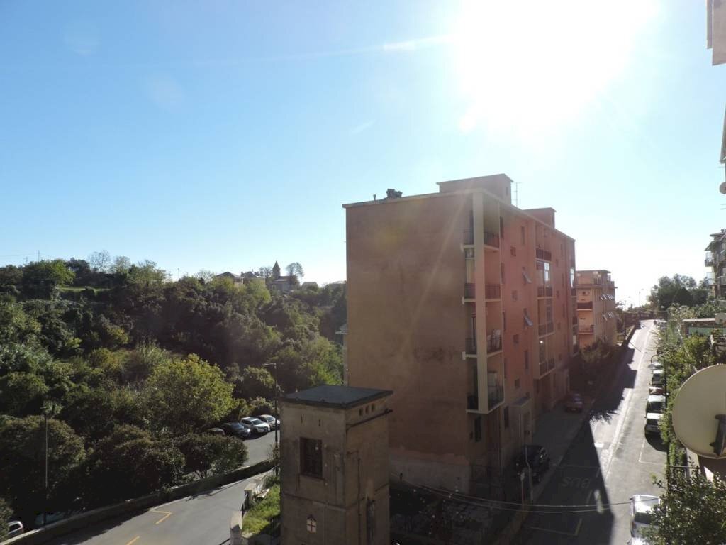 appartamento in vendita a Genova in zona Sampierdarena