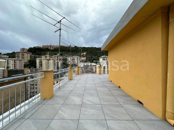 appartamento in vendita a Genova in zona Quezzi