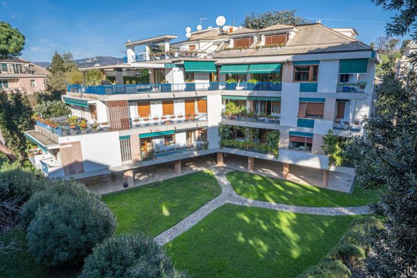 appartamento in vendita a Genova in zona Albaro
