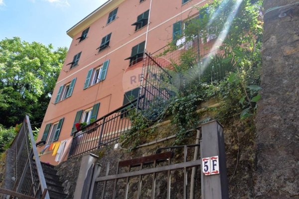 appartamento in vendita a Genova in zona Marassi