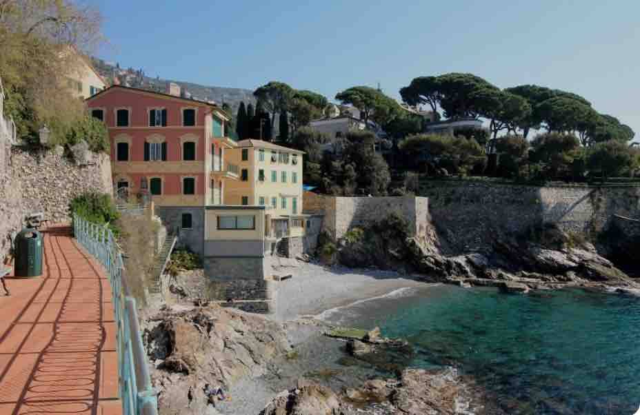 appartamento in vendita a Genova in zona Nervi