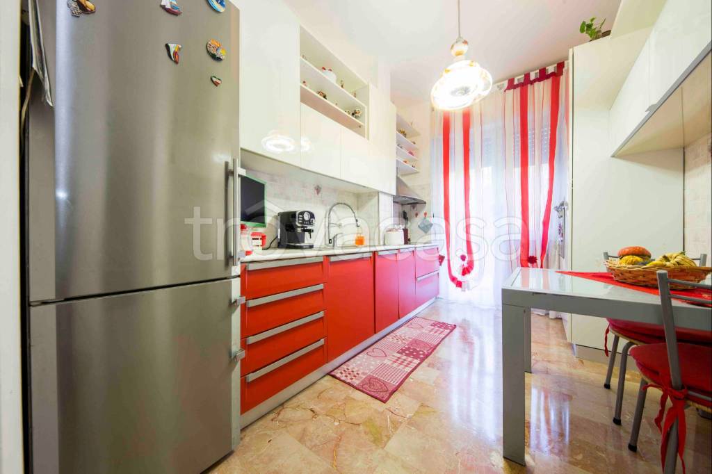 appartamento in vendita a Genova in zona Marassi