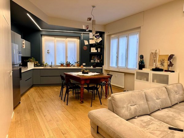 casa indipendente in vendita a Genova in zona Albaro
