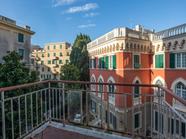 appartamento in vendita a Genova in zona Albaro
