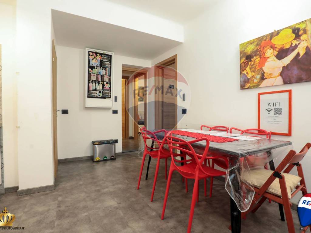 appartamento in vendita a Genova in zona Sottoripa / Maddalena / Molo