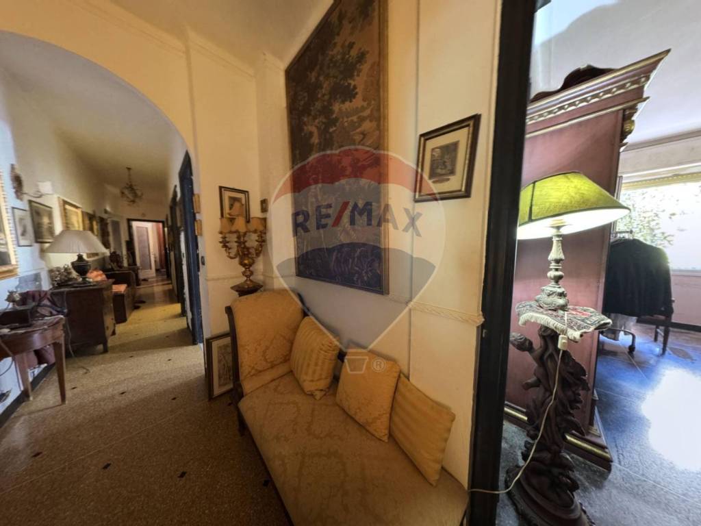 appartamento in vendita a Genova in zona Pegli