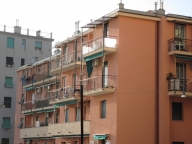 negozio in vendita a Genova in zona Palmaro / Pra'