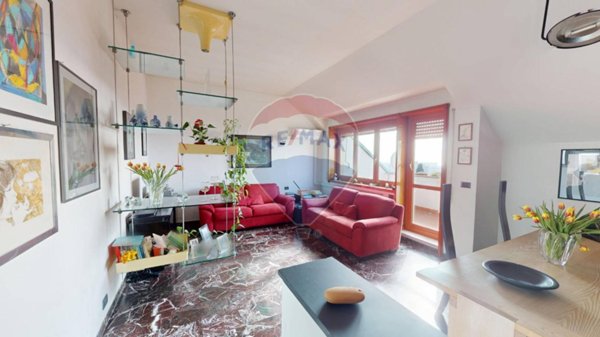 appartamento in vendita a Genova in zona Sestri Ponente