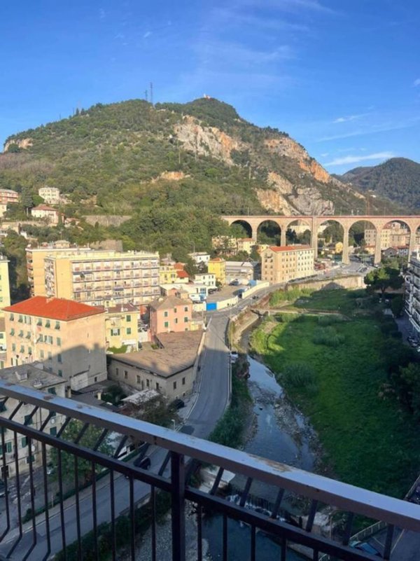 appartamento in vendita a Genova in zona Cornigliano