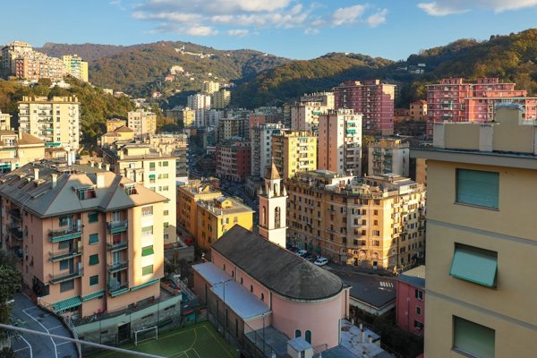 appartamento in vendita a Genova in zona Quezzi