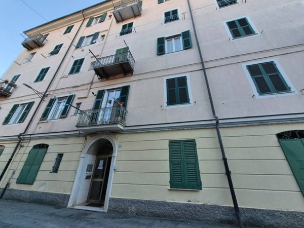 appartamento in vendita a Genova in zona Staglieno