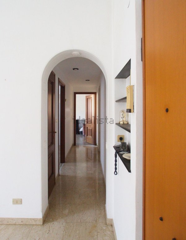 appartamento in vendita a Genova in zona Staglieno