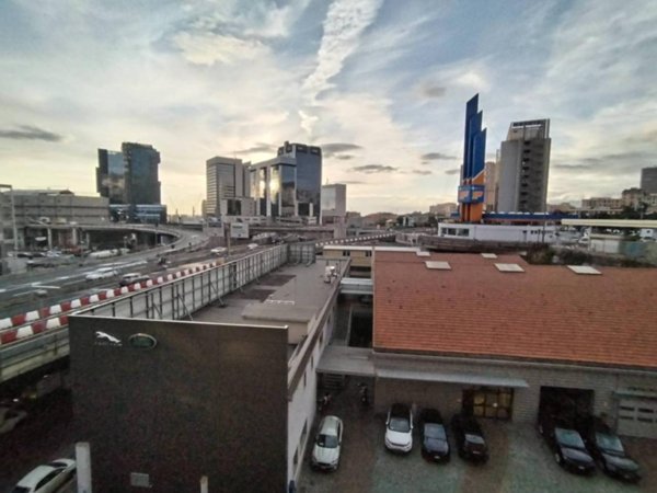 appartamento in vendita a Genova in zona San Benigno