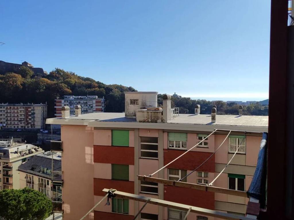 appartamento in vendita a Genova in zona San Fruttuoso