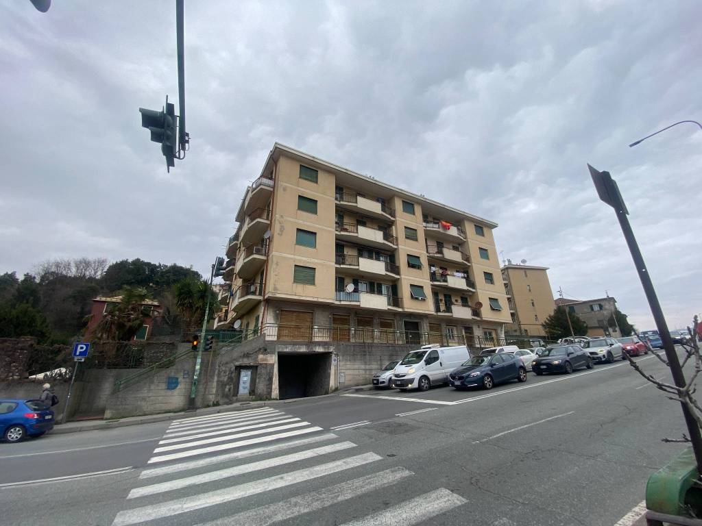 appartamento in vendita a Genova in zona Murta