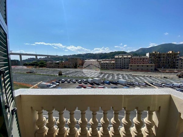appartamento in vendita a Genova in zona Certosa