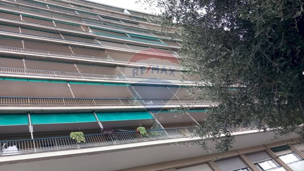appartamento in vendita a Genova in zona Sestri Ponente