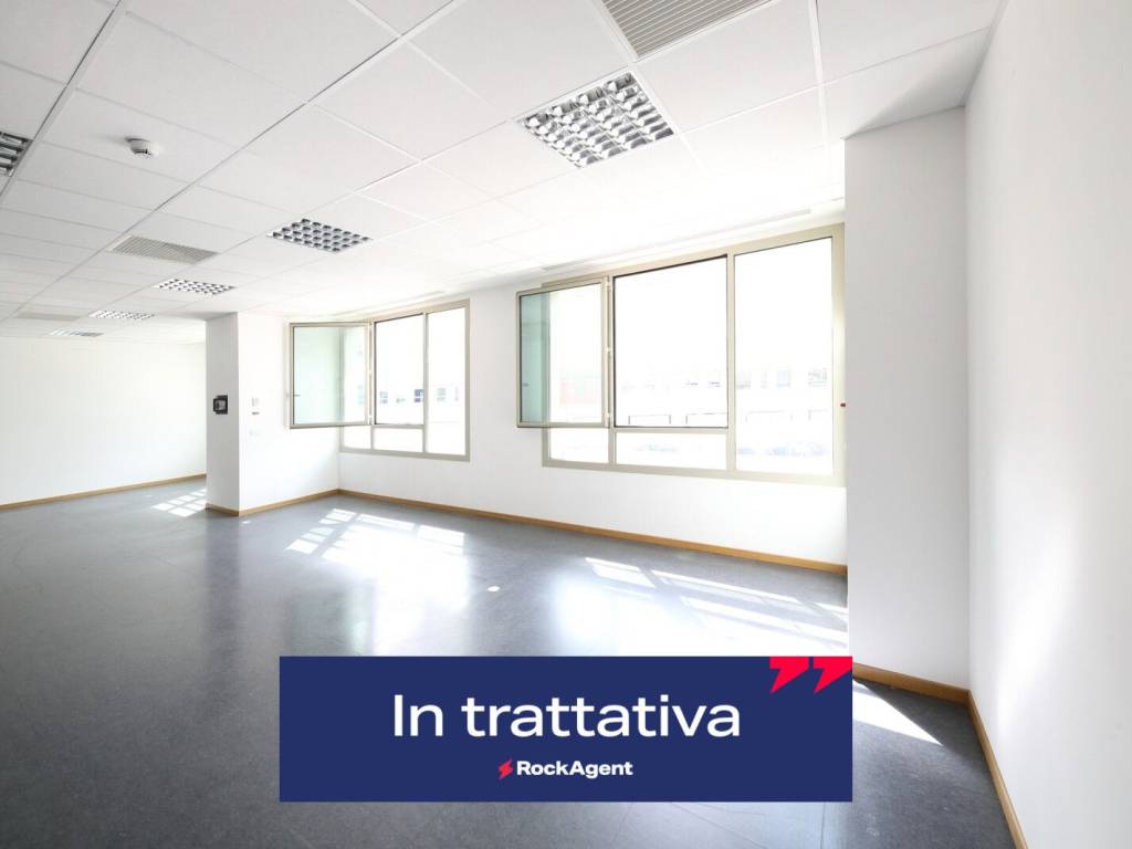 appartamento in vendita a Genova in zona Sestri Ponente