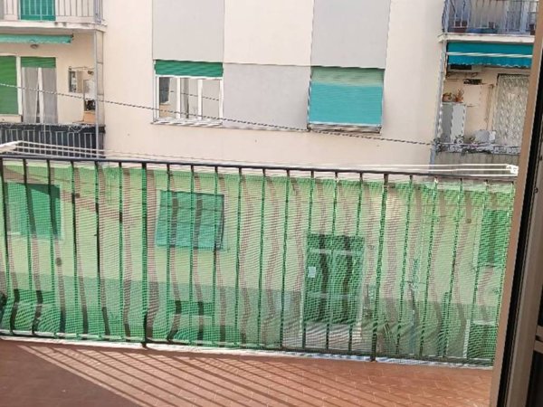 appartamento in vendita a Genova in zona Molassana