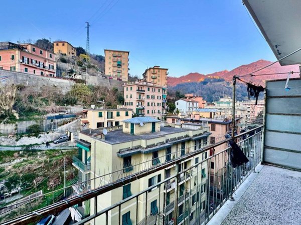 appartamento in vendita a Genova in zona Bolzaneto