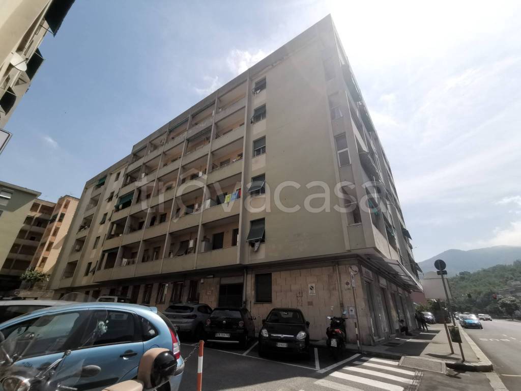 appartamento in vendita a Genova in zona Struppa