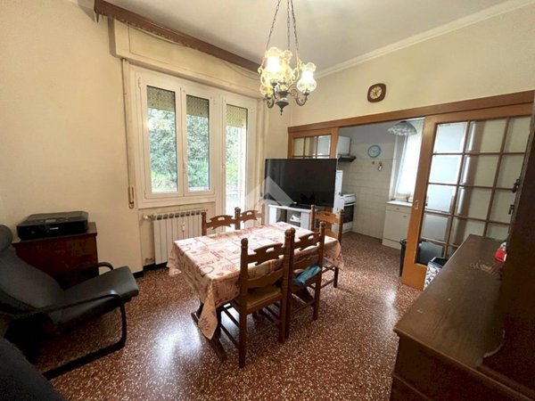 appartamento in vendita a Genova in zona Rivarolo
