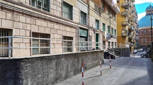ufficio in vendita a Genova