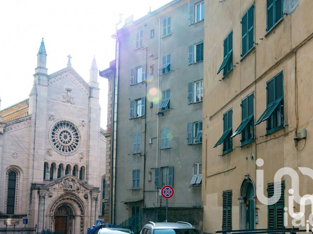 appartamento in vendita a Genova in zona Sampierdarena