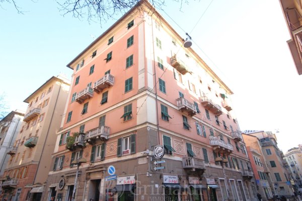 appartamento in vendita a Genova in zona Certosa