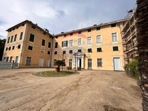 appartamento in vendita a Genova in zona Bolzaneto