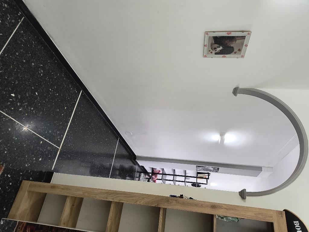 appartamento in vendita a Genova in zona Marassi