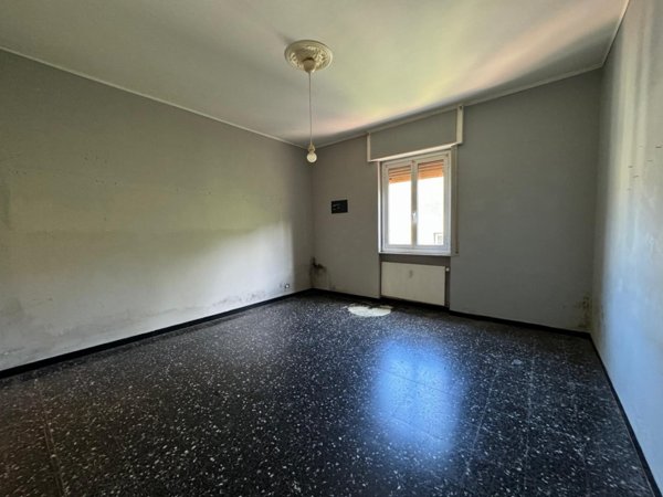 appartamento in vendita a Genova in zona Molassana
