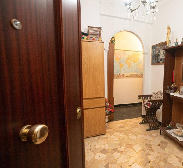 appartamento in vendita a Genova in zona Cornigliano