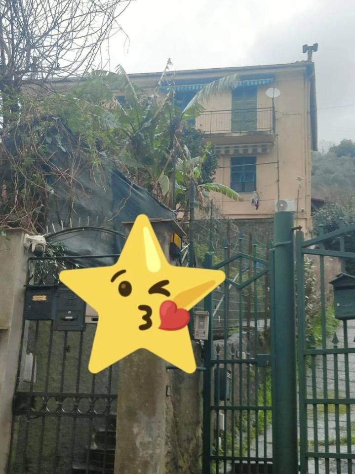 appartamento in vendita a Genova in zona Rivarolo