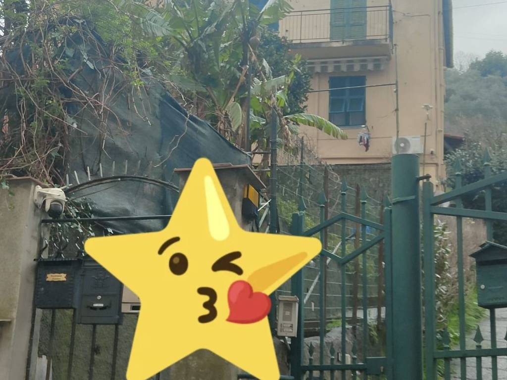 appartamento in vendita a Genova in zona Rivarolo