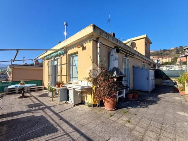 appartamento in vendita a Genova in zona Pontedecimo