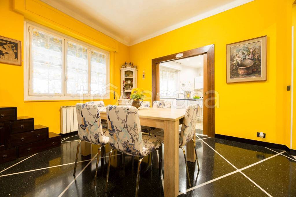 appartamento in vendita a Genova in zona Sampierdarena