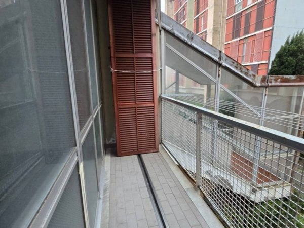 appartamento in vendita a Genova in zona Sestri Ponente