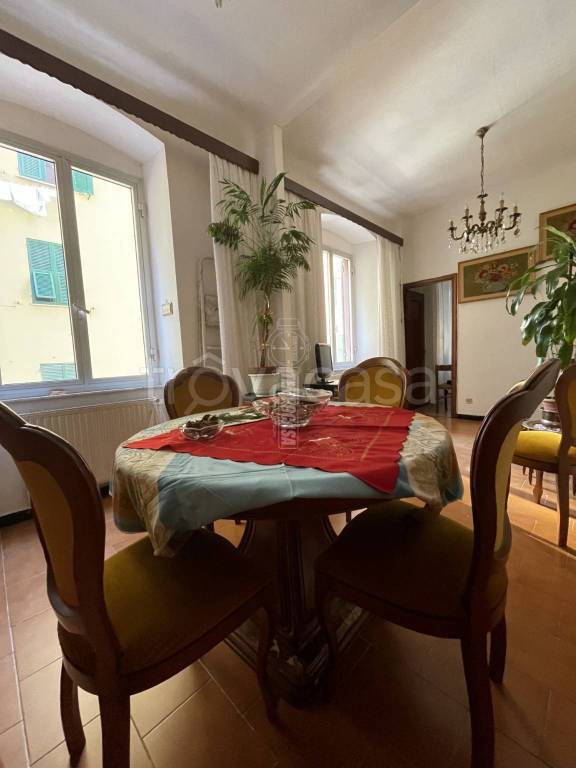 appartamento in vendita a Genova in zona Sampierdarena