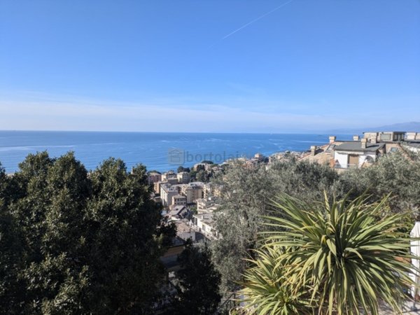 appartamento in vendita a Genova in zona Castelletto