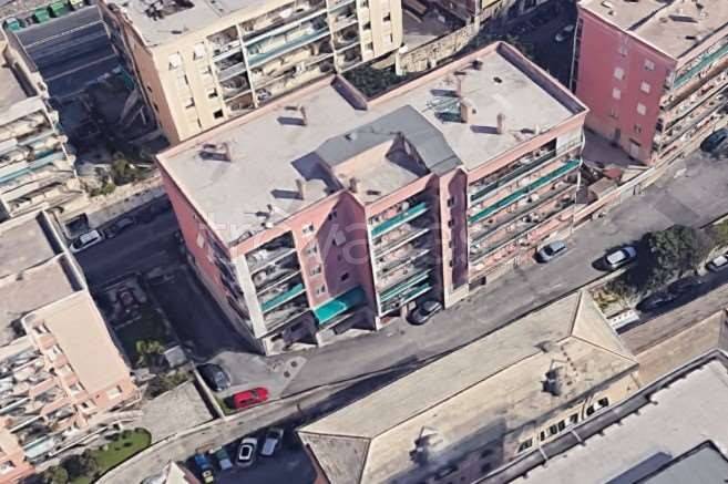 appartamento in vendita a Genova in zona Sturla
