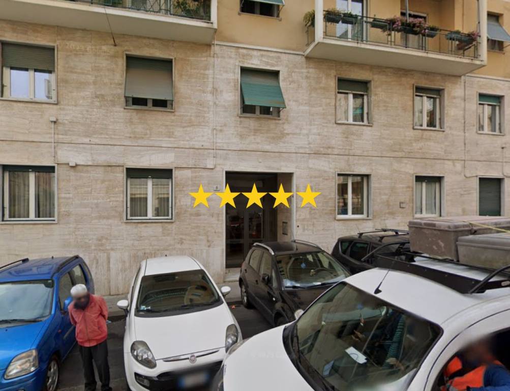 appartamento in vendita a Genova in zona Sestri Ponente