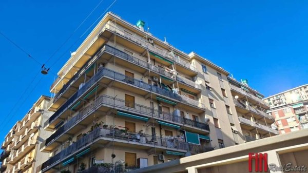 appartamento in vendita a Genova in zona Palmaro / Pra'