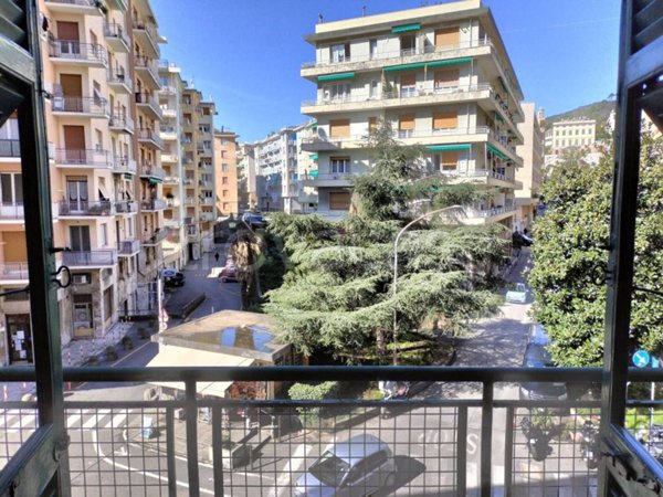 appartamento in vendita a Genova in zona Pegli
