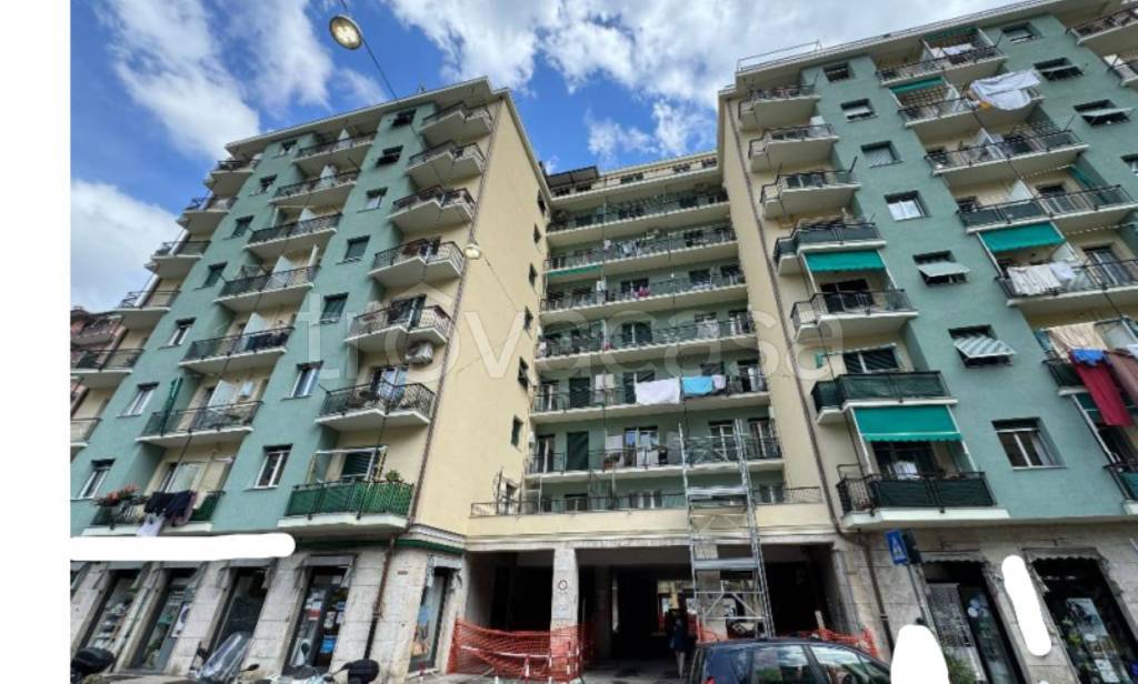 appartamento in vendita a Genova in zona Staglieno