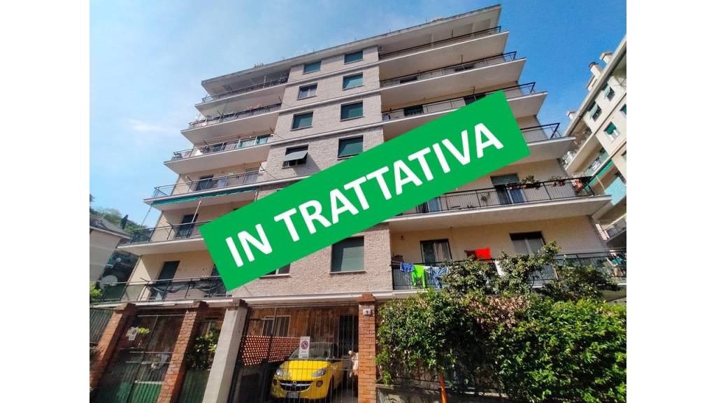 appartamento in vendita a Genova in zona Quezzi
