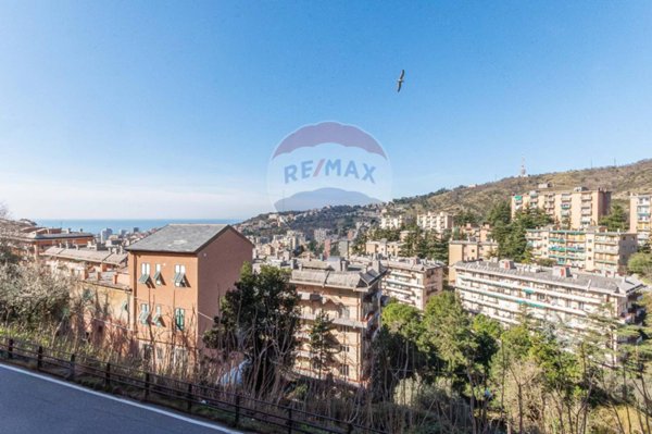 appartamento in vendita a Genova in zona Oregina