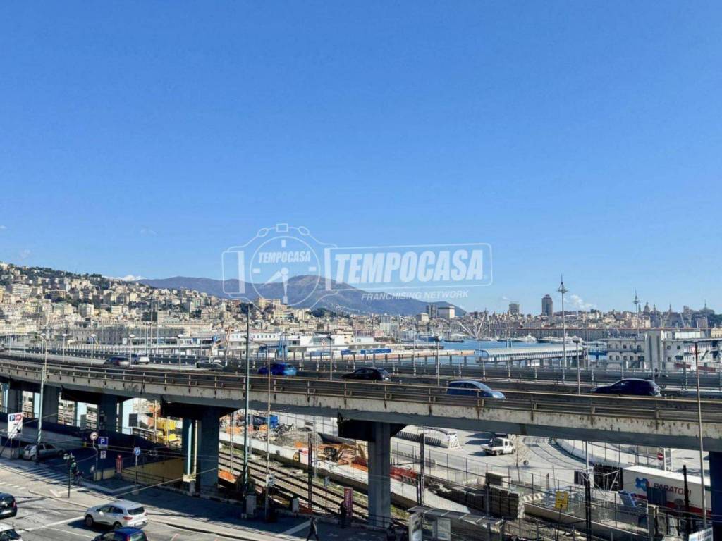 appartamento in vendita a Genova in zona DiNegro
