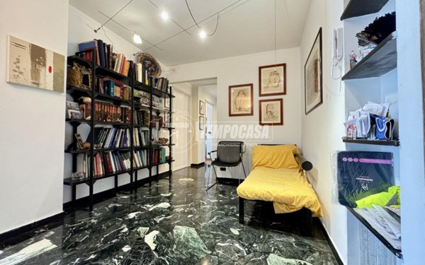 appartamento in vendita a Genova in zona DiNegro