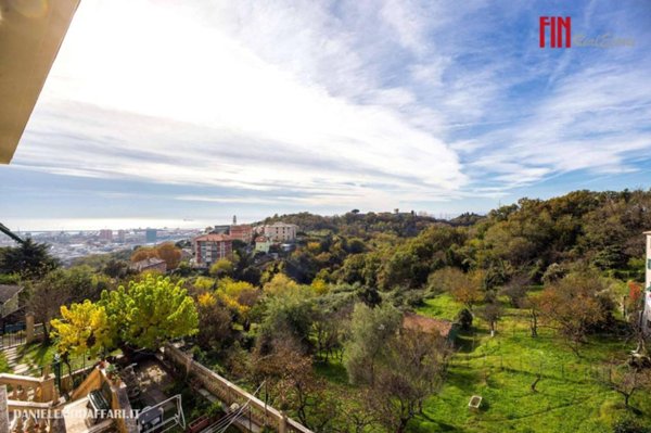 appartamento in vendita a Genova in zona Cornigliano